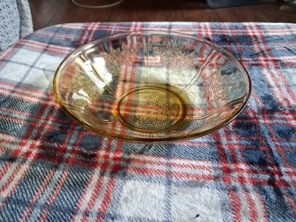 VTG Federal Glass Sharon Cabbage Rose Yellow Amber Salad Serving Bowl 8.5”